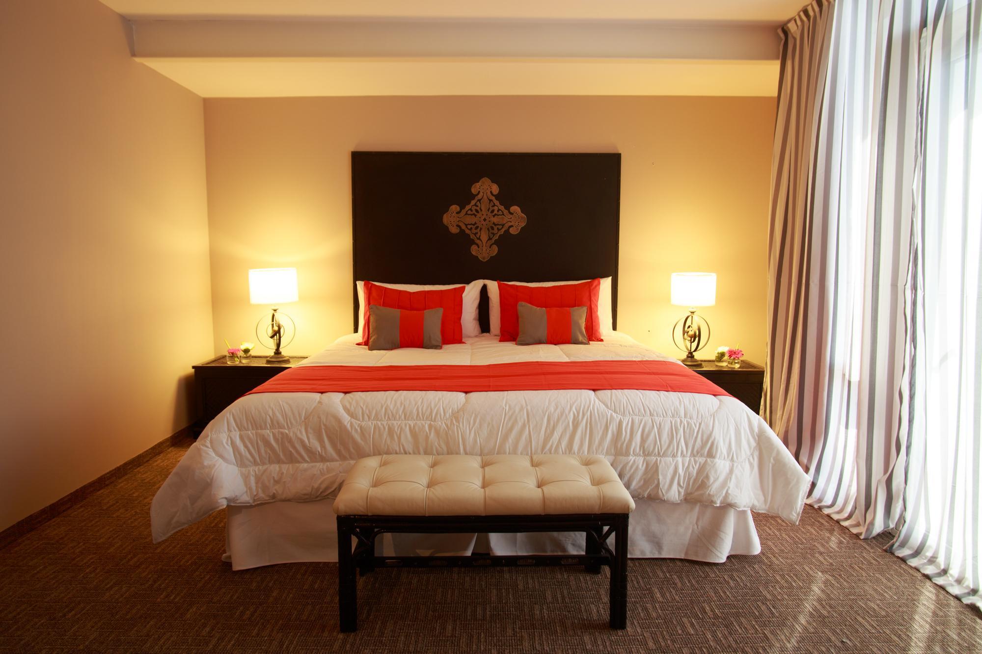 Spa Hotel La Reserve Colonia del Sacramento Luaran gambar A bedroom at the hotel