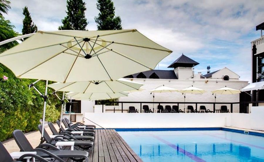 Spa Hotel La Reserve Colonia del Sacramento Luaran gambar The swimming pool at the hotel